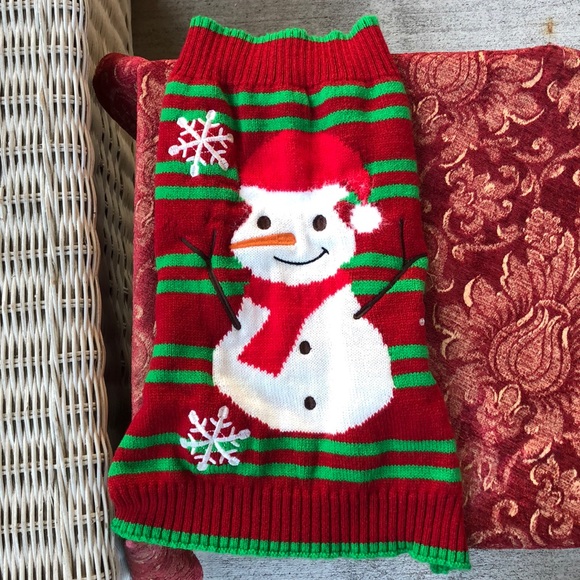 Other - Dog Sweater Cute Wintertime Snowman Sweater